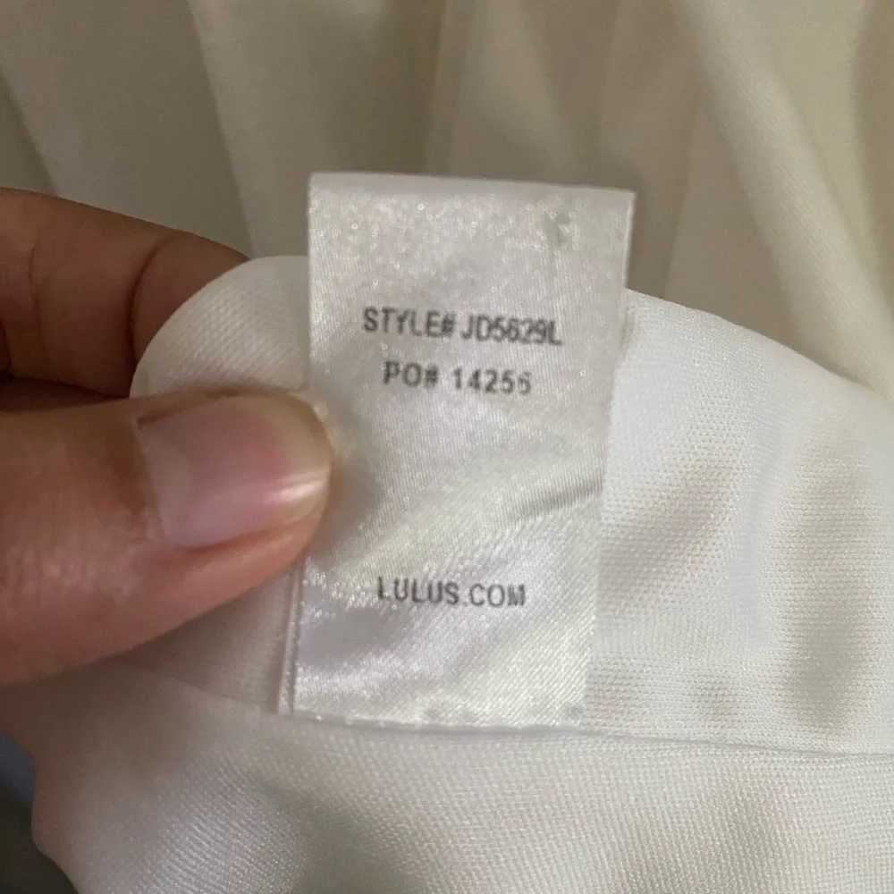 Lulus I’ve Got Love White Off-the-Shoulder Cotton Dress Small - Picture 6 of 7